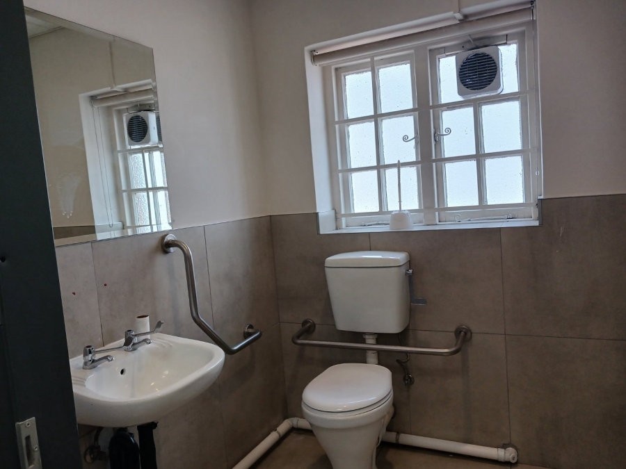  Bedroom Property for Sale in Kroonstad Central Free State